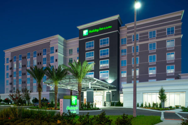 Holiday-Inn-Suites-LBV-Exterior-Night-Shot-1200x801